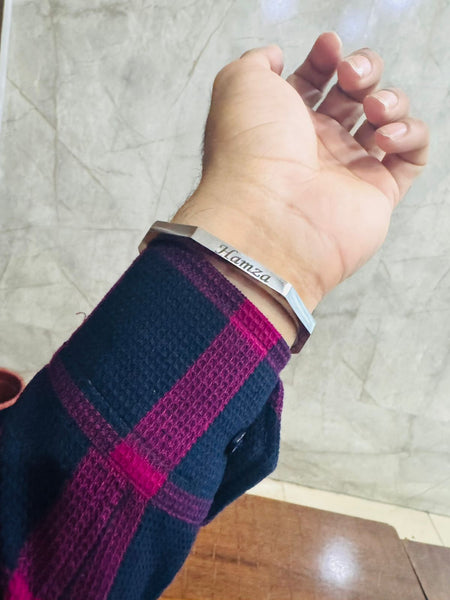 Hexagon Engraved Karha