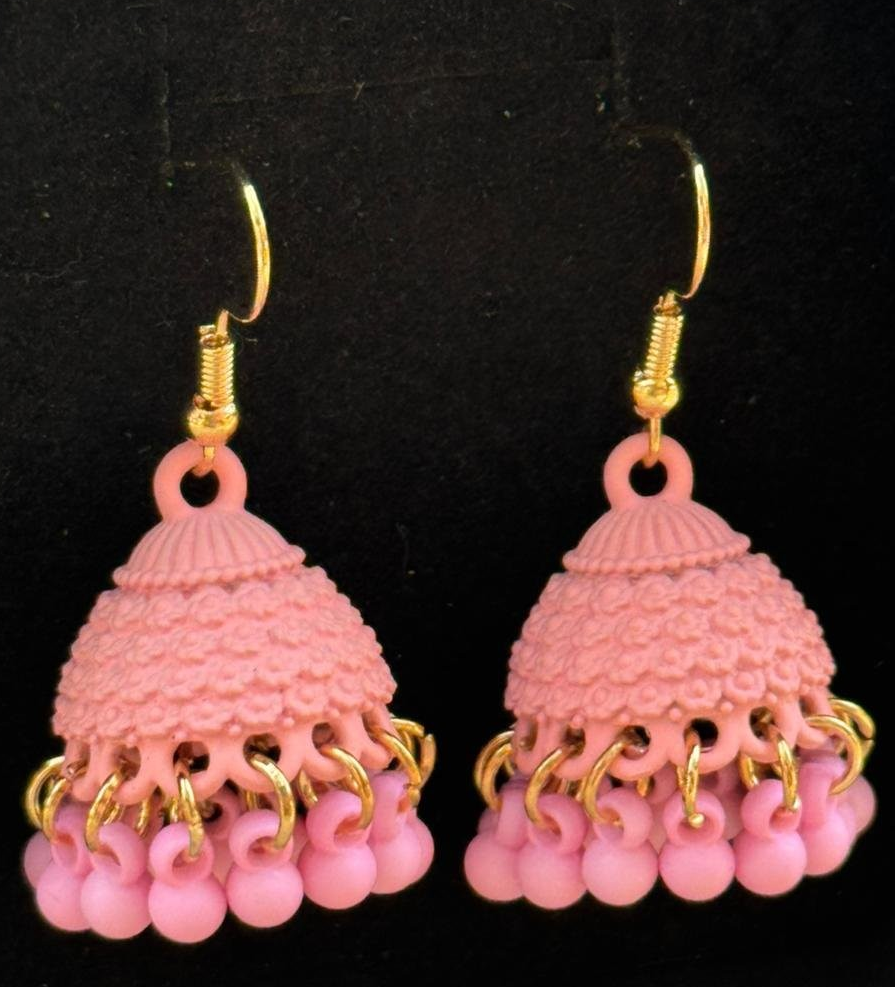 𝗣𝗶𝗻𝗸 𝗠𝗮𝘁𝘁𝗲 𝗝𝗵𝘂𝗺𝗸𝗮 𝗘𝗮𝗿𝗿𝗶𝗻𝗴𝘀 𝘄𝗶𝘁𝗵 𝗕𝗲𝗮𝗱𝗲𝗱 𝗗𝗮𝗻𝗴𝗹𝗲𝗿𝘀